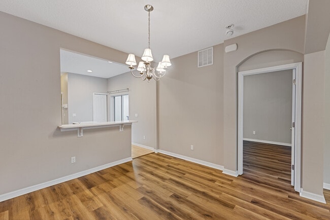 Building Photo - 506 Rainbow Springs Loop