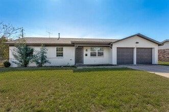 Building Photo - 809 Michelle Dr