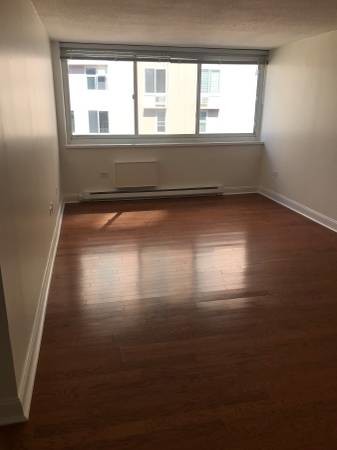 Foto principal - 546 Main St