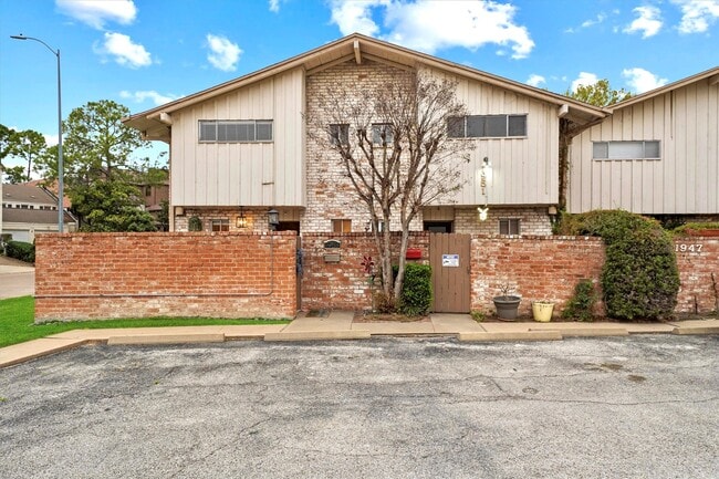 Foto del edificio - 1953 Stoney Brook Dr