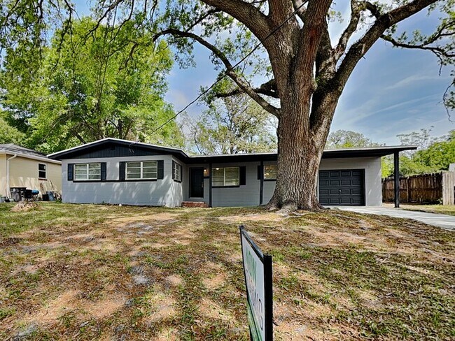 Building Photo - 7019 Knotts Dr