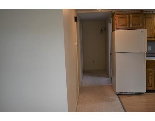 Building Photo - 1 bedroom in Bourne MA 02532