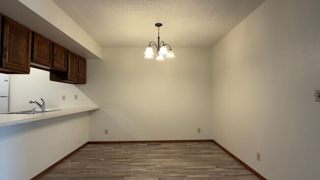 Foto del edificio - Fairway Fall Promo: 1 month free when you ...