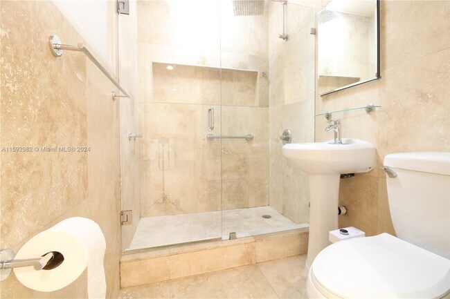 Building Photo - 1239 Marseille Drive Apt #2, Miami Beach, ...