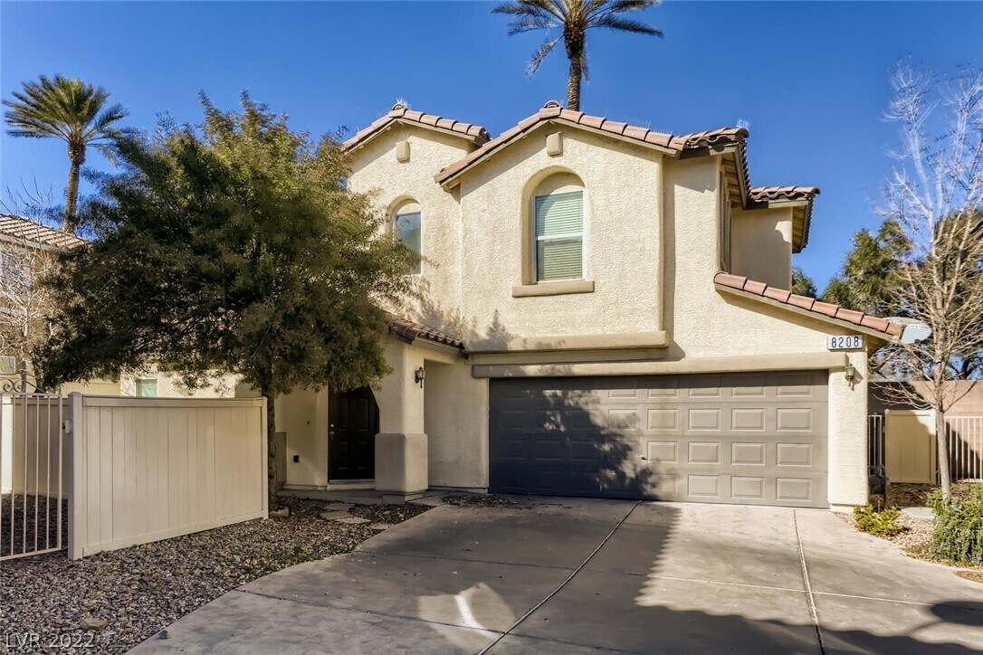Foto principal - 8208 W Wildwood Glen Dr