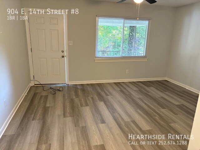 Foto del edificio - 904 E 14th St