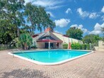 Foto principal - 642 NW 13th St