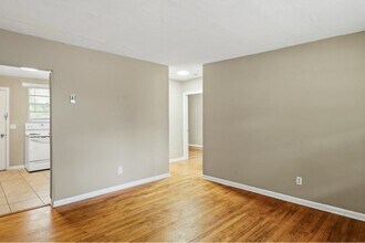 Building Photo - 11628 Charlie Rd