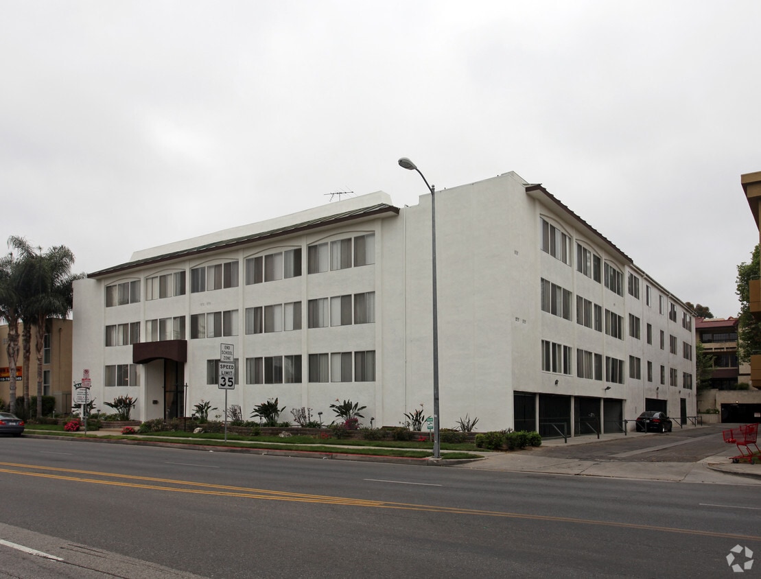 Primary Photo - MARQUIS APTS