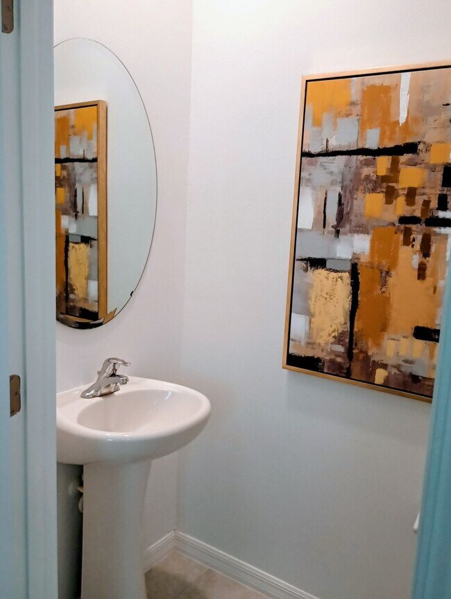 Foto del edificio - MOVE IN SPECIAL - Townhouse in Land O' Lakes - The Townes at Lake Thomas