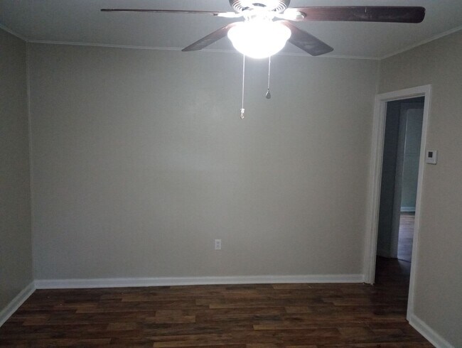 Foto del edificio - Two Bedroom Duplex in St. Albans