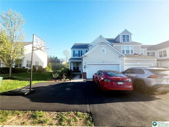 Building Photo - 8668 Mayfair Ct