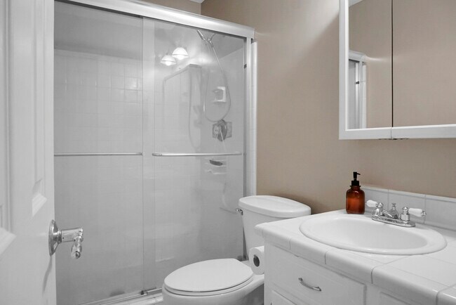 Building Photo - 4322 Briarstone Ct