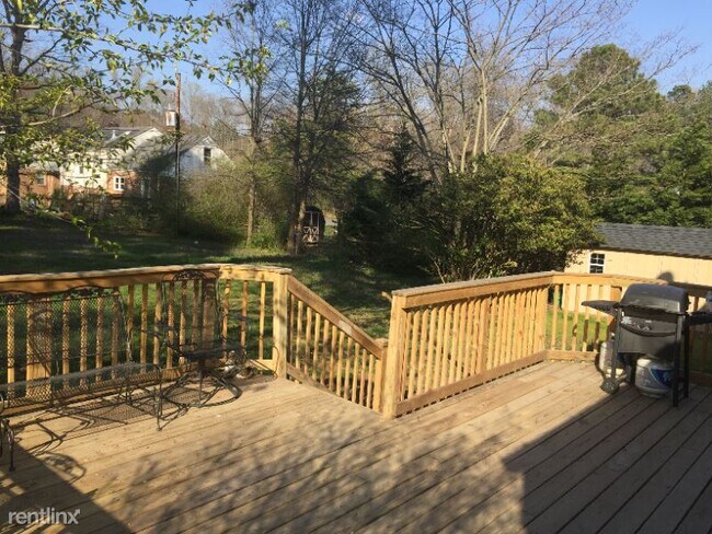 Foto del edificio - 4 br, 2.5 bath House - 11202 Blendon Ln