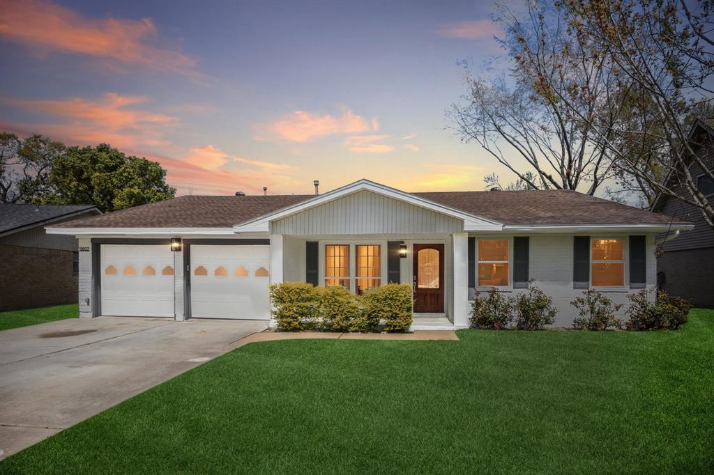 Foto principal - 5602 Hialeah Dr