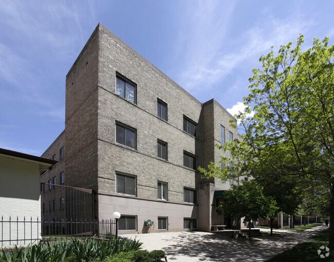 The Jefferson Apartments 1626 Logan St Denver, CO