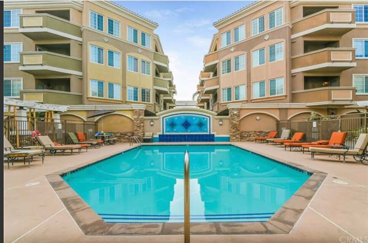 2750 Artesia Blvd Unit 225, Redondo Beach, CA 90278 Condo for Rent in