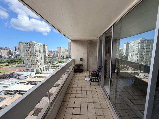 Building Photo - Spacious 2-Bedroom Condo with Diamond Head Views & 2 Parking Stalls at Ala Wai Plaza Skyrise