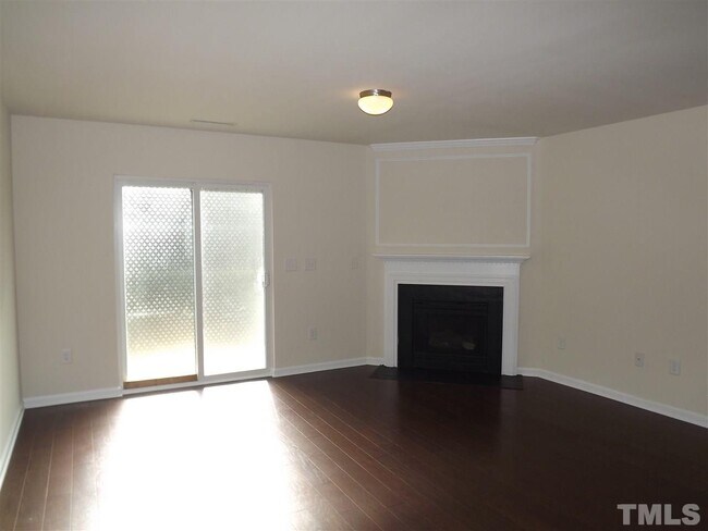 Building Photo - 2919 Berkeley Springs Pl