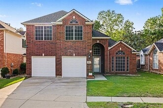 Building Photo - 3641 Blue Spruce Dr