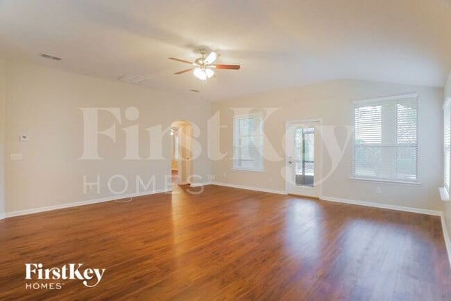 Building Photo - 1209 Splendid Ravine St