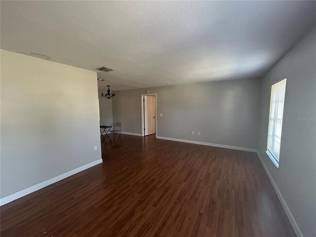 Building Photo - 8246 Tansy Dr