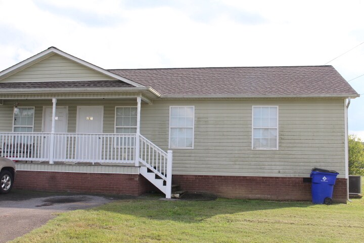 Primary Photo - 227 Cline Rd NE