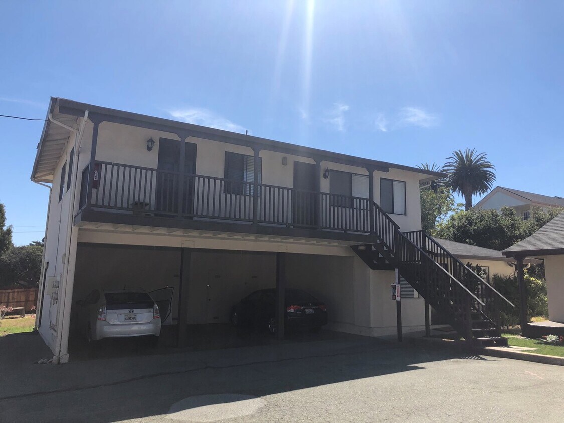 173 El Dorado St Unit 10, Monterey, CA 93940 Room for Rent in