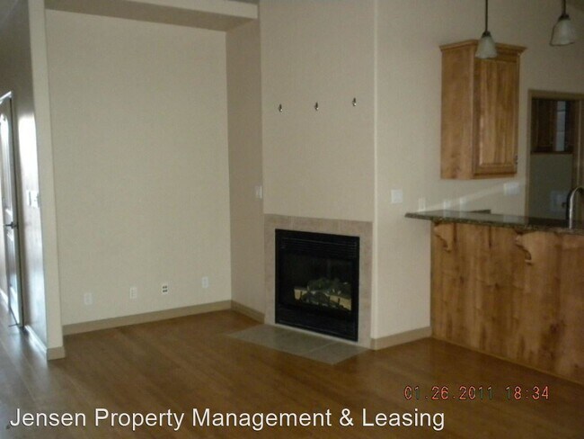Foto del edificio - 3 br, 2 bath House - 2391 South Canterbury...