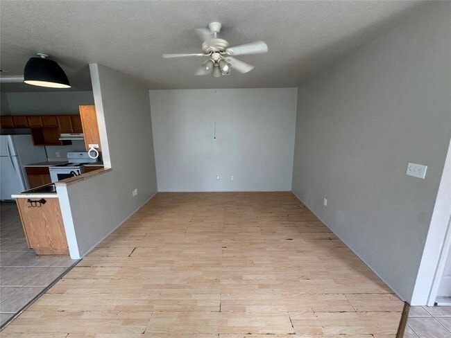Foto del edificio - 4411 Terra Summit Rd