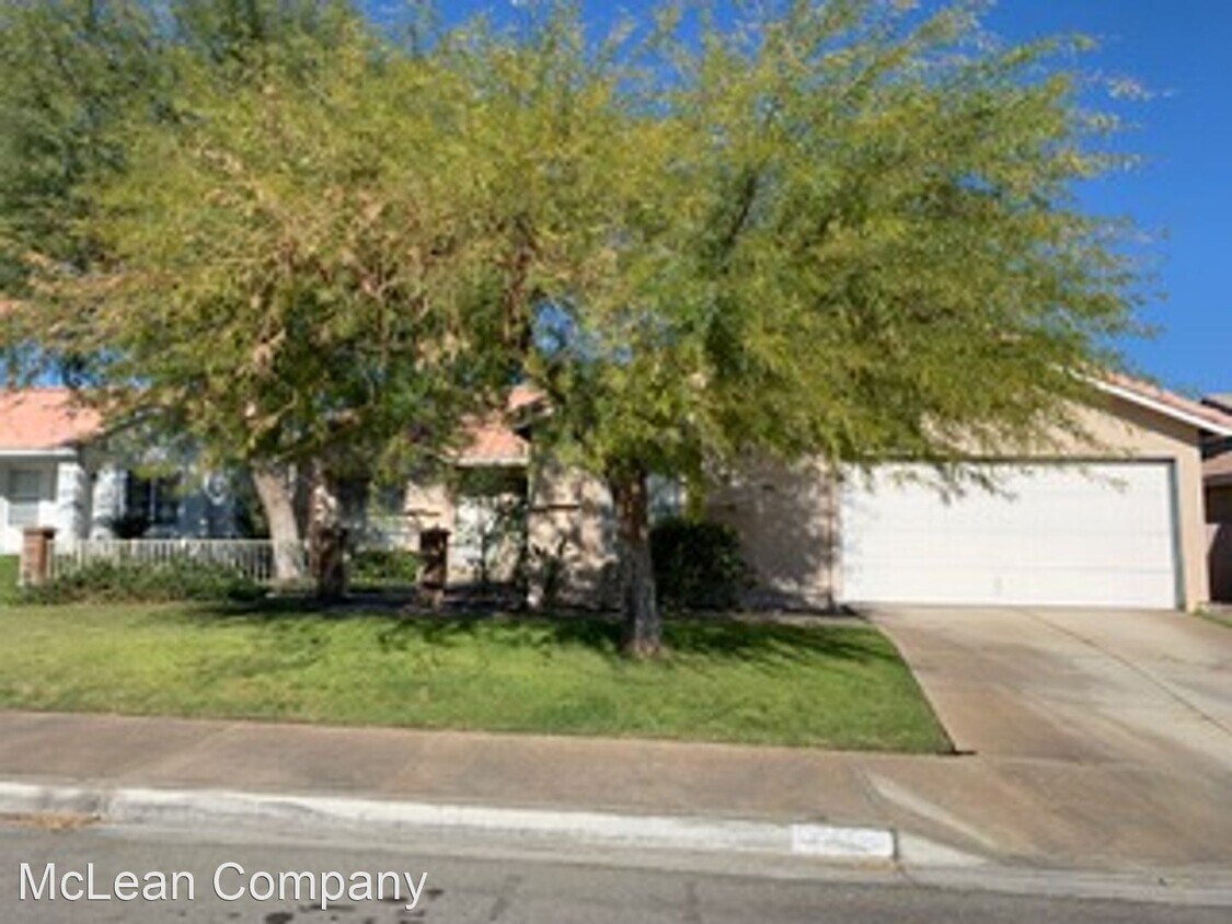 Primary Photo - 3 br, 2 bath House - 79210 Kara Court