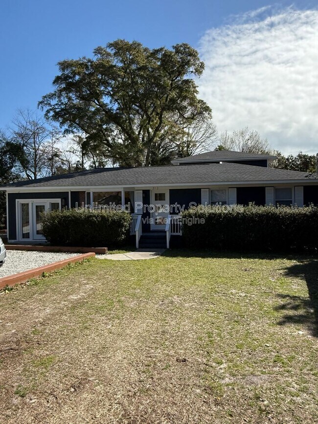 Foto del edificio - 312 Wood Dale Dr