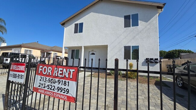 84(1019E) - 84(1019E) Apartment