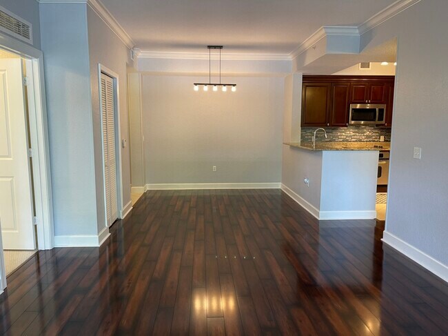 Building Photo - 1214 Renaissance Way