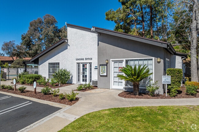 Building Photo - Summer Creek Apartments