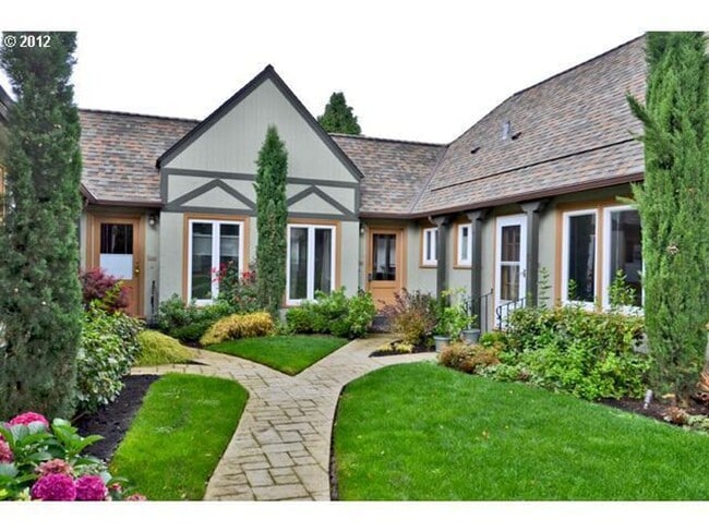 Darling Condo in heart of Hawthorne - Darling Condo in heart of Hawthorne