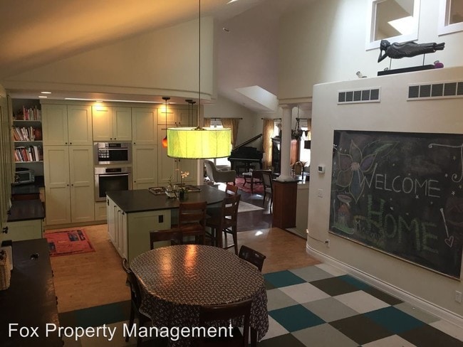 Foto del edificio - 1915 Orchard Ave