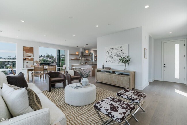 Foto del edificio - 3870 W Point Dr