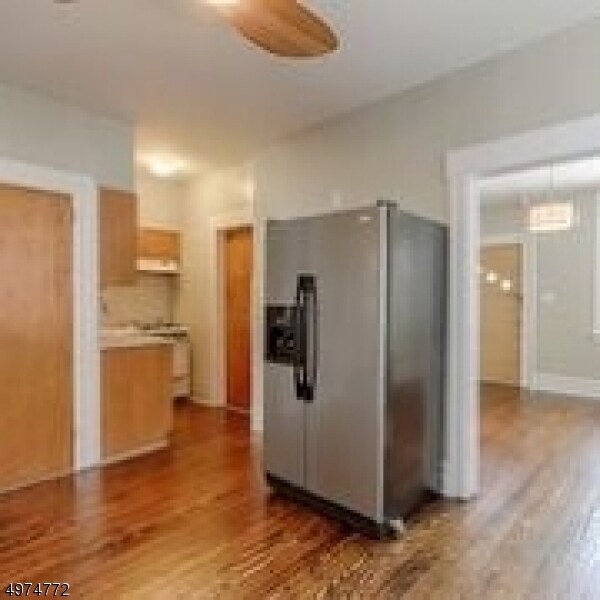 Foto del edificio - 100 King St