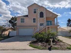 Building Photo - 7436 Islander Ln