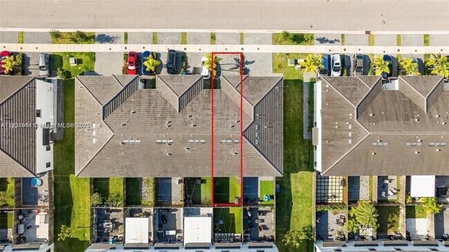 Building Photo - 10934 SW 235th St