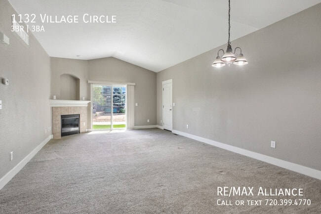 Photo - 1132 Village Cir Townhome