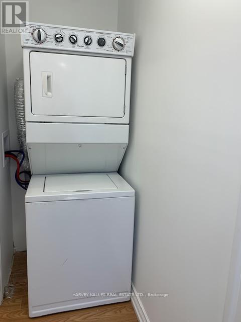 Building Photo - 545 Palmerston Blvd