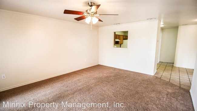Building Photo - 806 N Belmont Ave