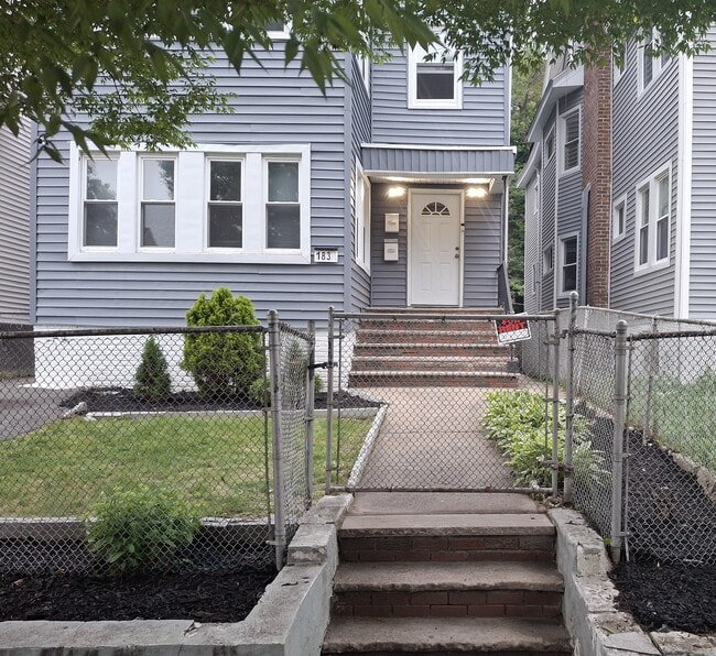 Photo - 183 N Munn Ave House