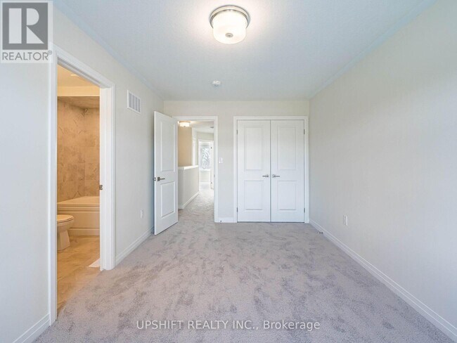 Photo du bâtiment - 660 Colborne St W