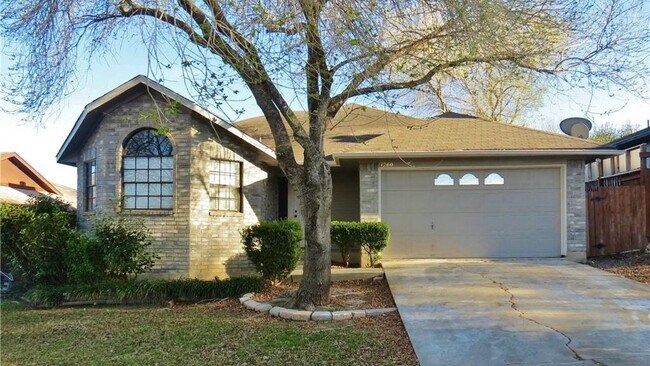 Foto del edificio - 1260 Hilltop Dr