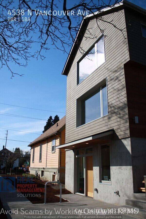 Foto del edificio - 4538 N Vancouver Ave