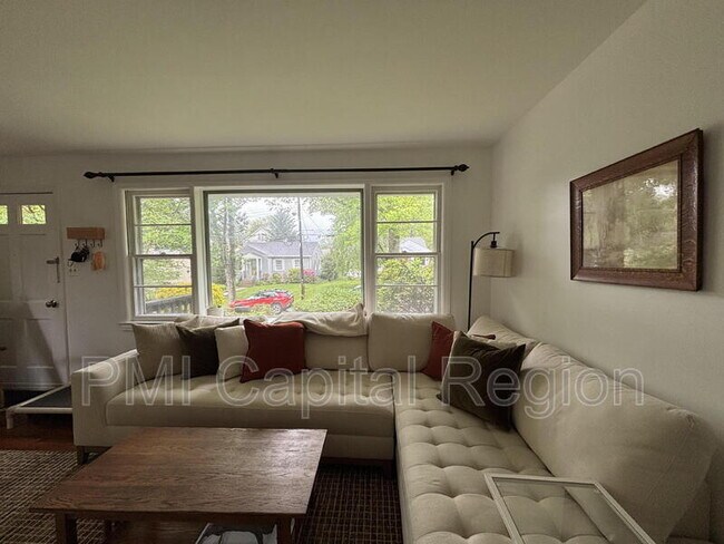 Photo - 3002 Blueford Rd House