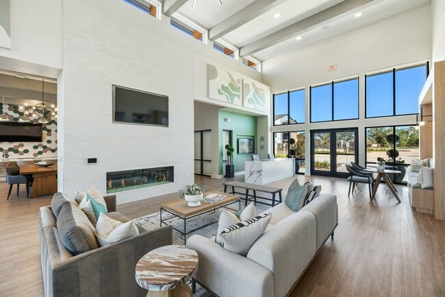 Building Photo - Birchway Spring Cypress